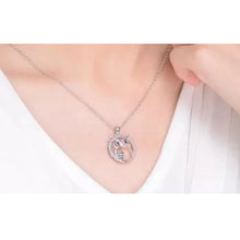 Load image into Gallery viewer, Mother And Baby Owl Necklace.