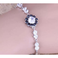 Load image into Gallery viewer, 925 Sterling Silver Clasp Bracelet.