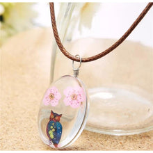 Load image into Gallery viewer, Peach Blossom 0wl Necklace.