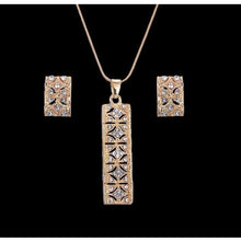 Load image into Gallery viewer, Fashion Necklace Set.