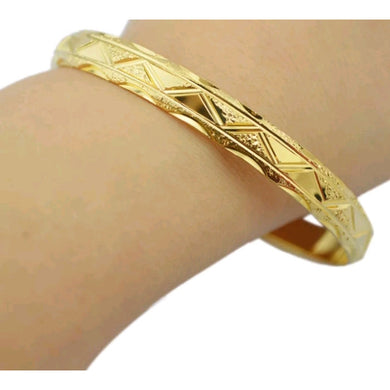 Gold Plated Dubai Bracelet.
