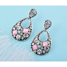 Load image into Gallery viewer, Opal Drop Earrings.