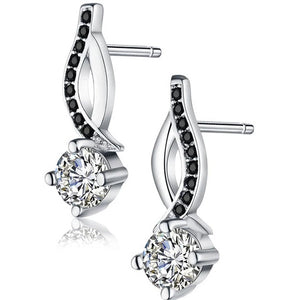 925 Sterling Silver Black And Clear Earrings.
