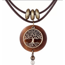 Load image into Gallery viewer, Wooden Tree Necklace