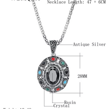Load image into Gallery viewer, Black Oval Pendant Necklace